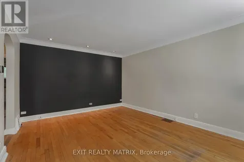 261 Montfort Street Ottawa ON K1L 5P1