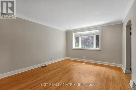261 Montfort Street Ottawa ON K1L 5P1