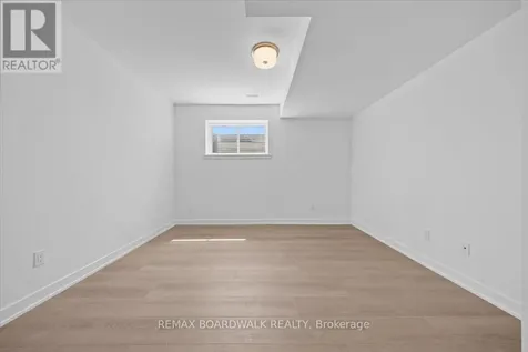 141 Shelleright Street Ottawa ON K2S 1B6