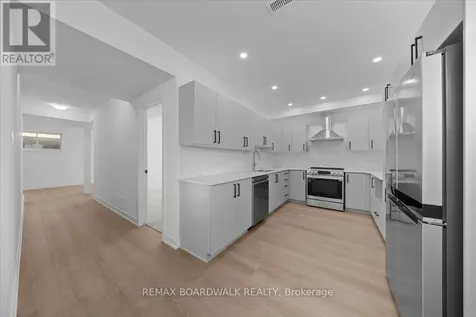 141 Shelleright Street Ottawa ON K2S 1B6