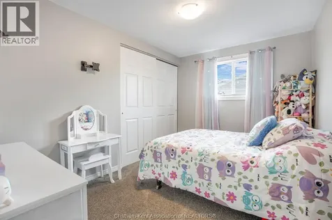457 Mcnaughton Avenue East Chatham ON N7L 2H2