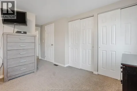 457 Mcnaughton Avenue East Chatham ON N7L 2H2