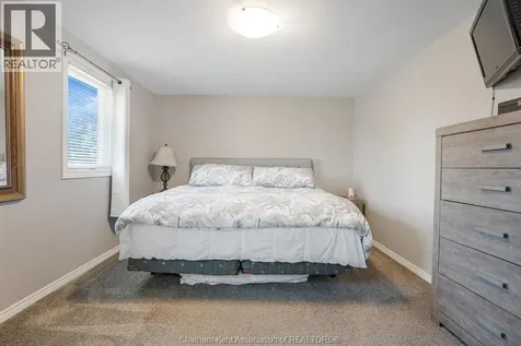 457 Mcnaughton Avenue East Chatham ON N7L 2H2