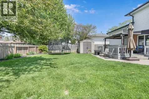 457 Mcnaughton Avenue East Chatham ON N7L 2H2