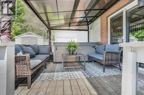 457 Mcnaughton Avenue East Chatham ON N7L 2H2