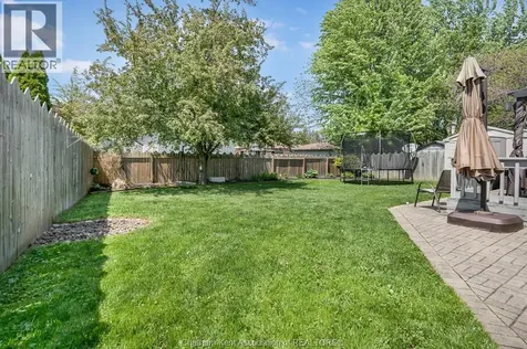 457 Mcnaughton Avenue East Chatham ON N7L 2H2