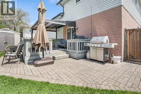 457 Mcnaughton Avenue East Chatham ON N7L 2H2