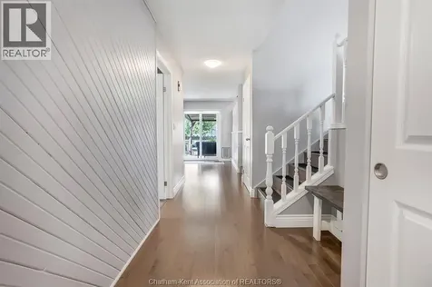 457 Mcnaughton Avenue East Chatham ON N7L 2H2
