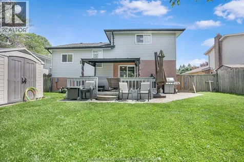 457 Mcnaughton Avenue East Chatham ON N7L 2H2
