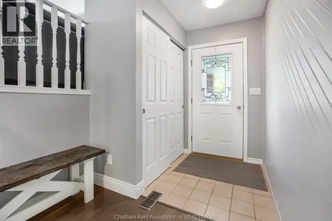 457 Mcnaughton Avenue East Chatham ON N7L 2H2