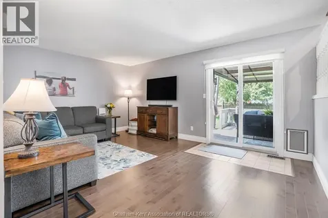 457 Mcnaughton Avenue East Chatham ON N7L 2H2