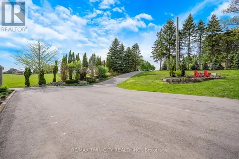 1279 Maple Manor Road North Dumfries ON N1P 0A1