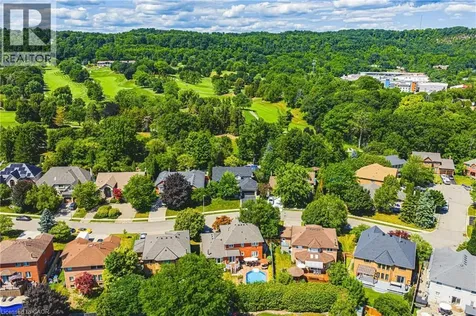 33 Golfview Crescent Dundas ON L9H 6V1
