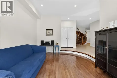 2431 Castlebrook Road Oakville ON L6M 4Z2