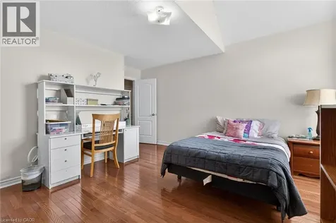 2431 Castlebrook Road Oakville ON L6M 4Z2