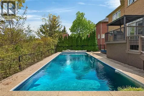 2431 Castlebrook Road Oakville ON L6M 4Z2
