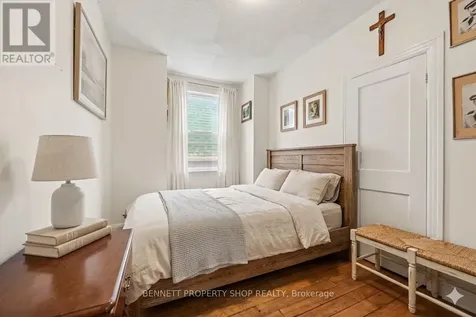 56 Smirle Avenue Ottawa ON K1Y 0S1