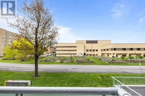 530 De Mazenod Avenue Ottawa ON K1S 5W8