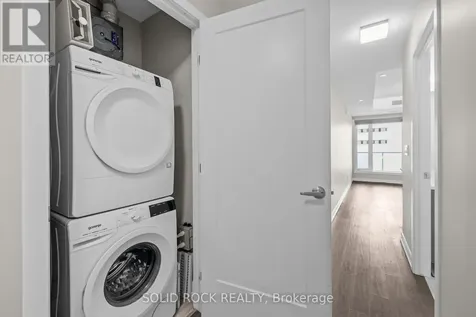 530 De Mazenod Avenue Ottawa ON K1S 5W8
