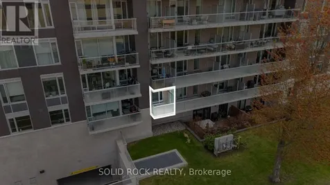 530 De Mazenod Avenue Ottawa ON K1S 5W8