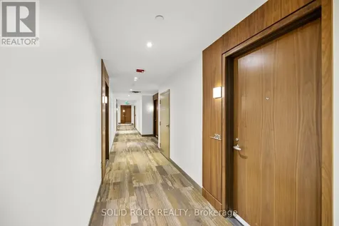 530 De Mazenod Avenue Ottawa ON K1S 5W8