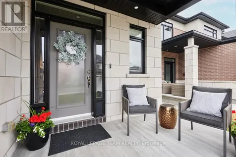 516 Bobolink Ridge Ottawa ON K2S 2N5