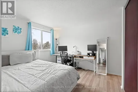 6532 Bilberry Drive Ottawa ON K1C 4N9