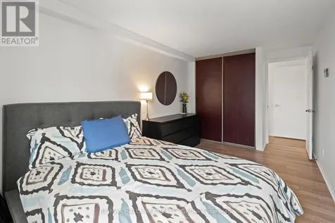6532 Bilberry Drive Ottawa ON K1C 4N9