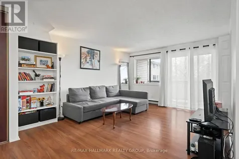 6532 Bilberry Drive Ottawa ON K1C 4N9