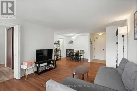 6532 Bilberry Drive Ottawa ON K1C 4N9
