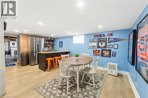 140 Parkdale Avenue South Hamilton ON L8K 3P4