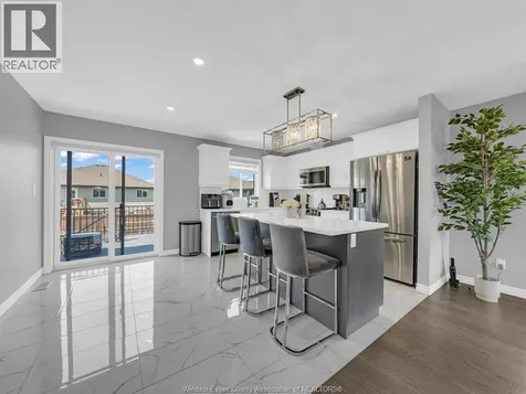 1077 Icewater Avenue Windsor ON N8P 0E4