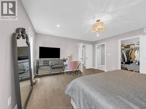 1077 Icewater Avenue Windsor ON N8P 0E4