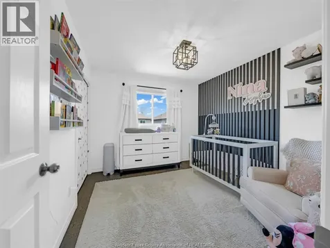 1077 Icewater Avenue Windsor ON N8P 0E4
