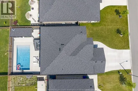 1077 Icewater Avenue Windsor ON N8P 0E4