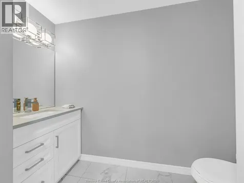 1077 Icewater Avenue Windsor ON N8P 0E4