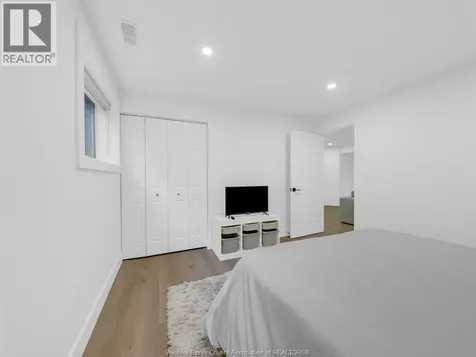 1077 Icewater Avenue Windsor ON N8P 0E4