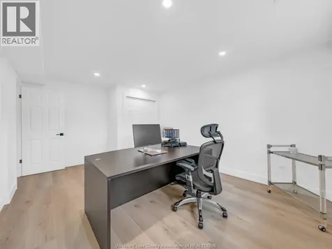 1077 Icewater Avenue Windsor ON N8P 0E4