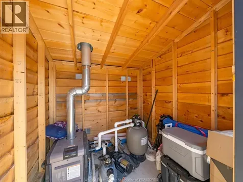 1077 Icewater Avenue Windsor ON N8P 0E4