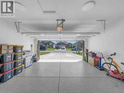 1077 Icewater Avenue Windsor ON N8P 0E4