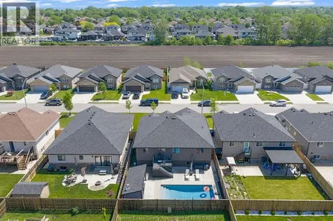 1077 Icewater Avenue Windsor ON N8P 0E4