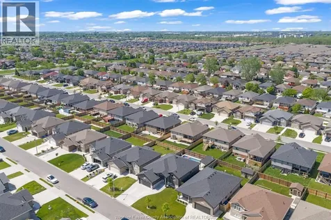 1077 Icewater Avenue Windsor ON N8P 0E4