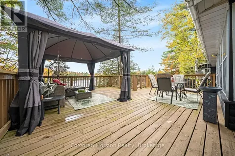26 Sharon Park Drive Mckellar ON P0G 1C0