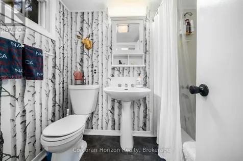 26 Sharon Park Drive Mckellar ON P0G 1C0