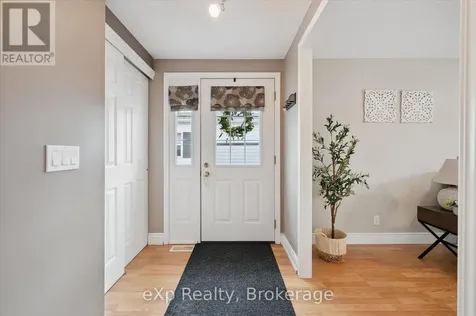 18 Jasper Heights Private Puslinch ON N0B 2C0