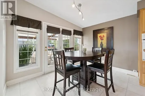 18 Jasper Heights Private Puslinch ON N0B 2C0