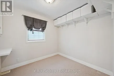 18 Jasper Heights Private Puslinch ON N0B 2C0