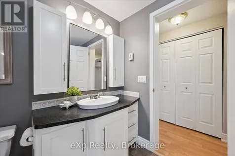 18 Jasper Heights Private Puslinch ON N0B 2C0