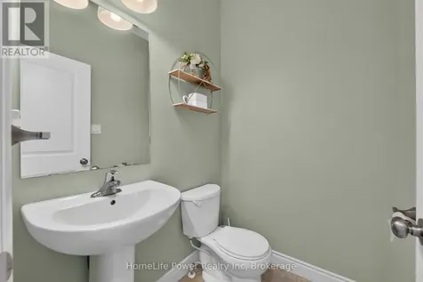 32 Ashberry Place St. Thomas ON N5R 0H7