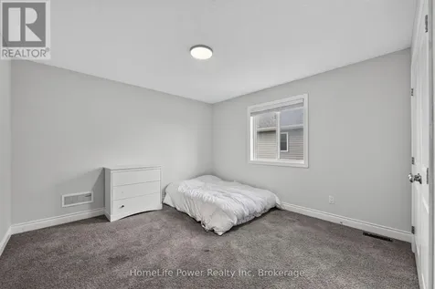 32 Ashberry Place St. Thomas ON N5R 0H7